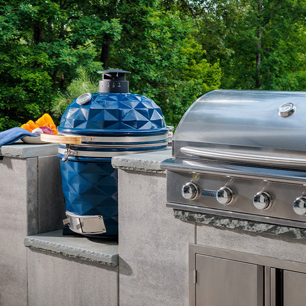 blue-diamond-kamado-grills-buit-in-solo-egg