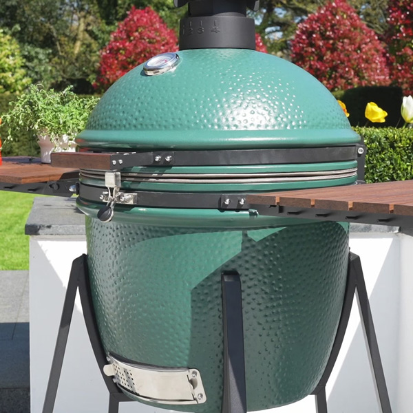 kamado-barbecue-grill-green-colours-with-side-table-and-legs